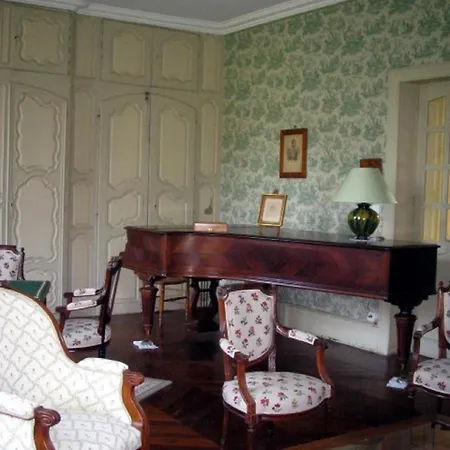 Nocleg ze śniadaniem Domaine De Lalande 3*