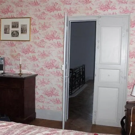 Domaine De Lalande 3*