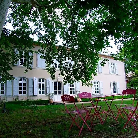 Domaine De Lalande Bed and breakfast 3*