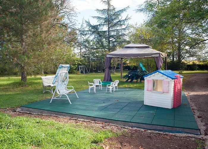 Bed & Breakfast Domaine De Lalande