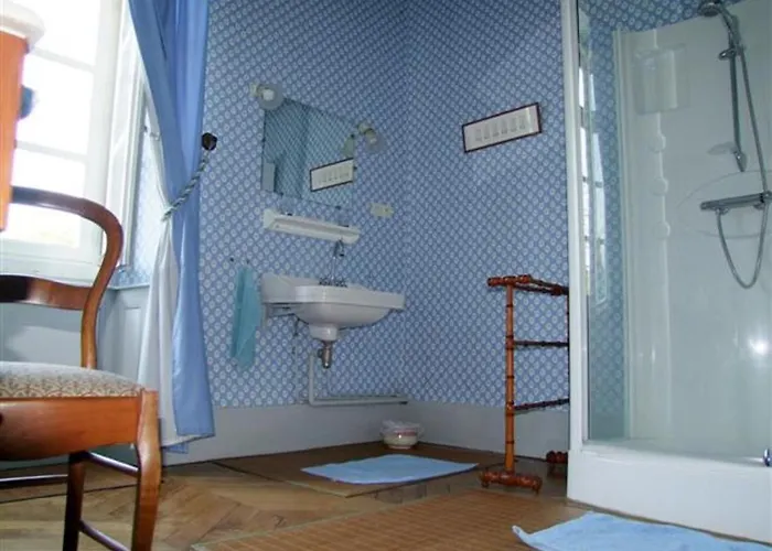 Domaine De Lalande Bed & Breakfast 3*