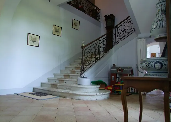 Domaine De Lalande 3* Vénès