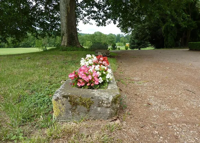 Domaine De Lalande 3* Vénès